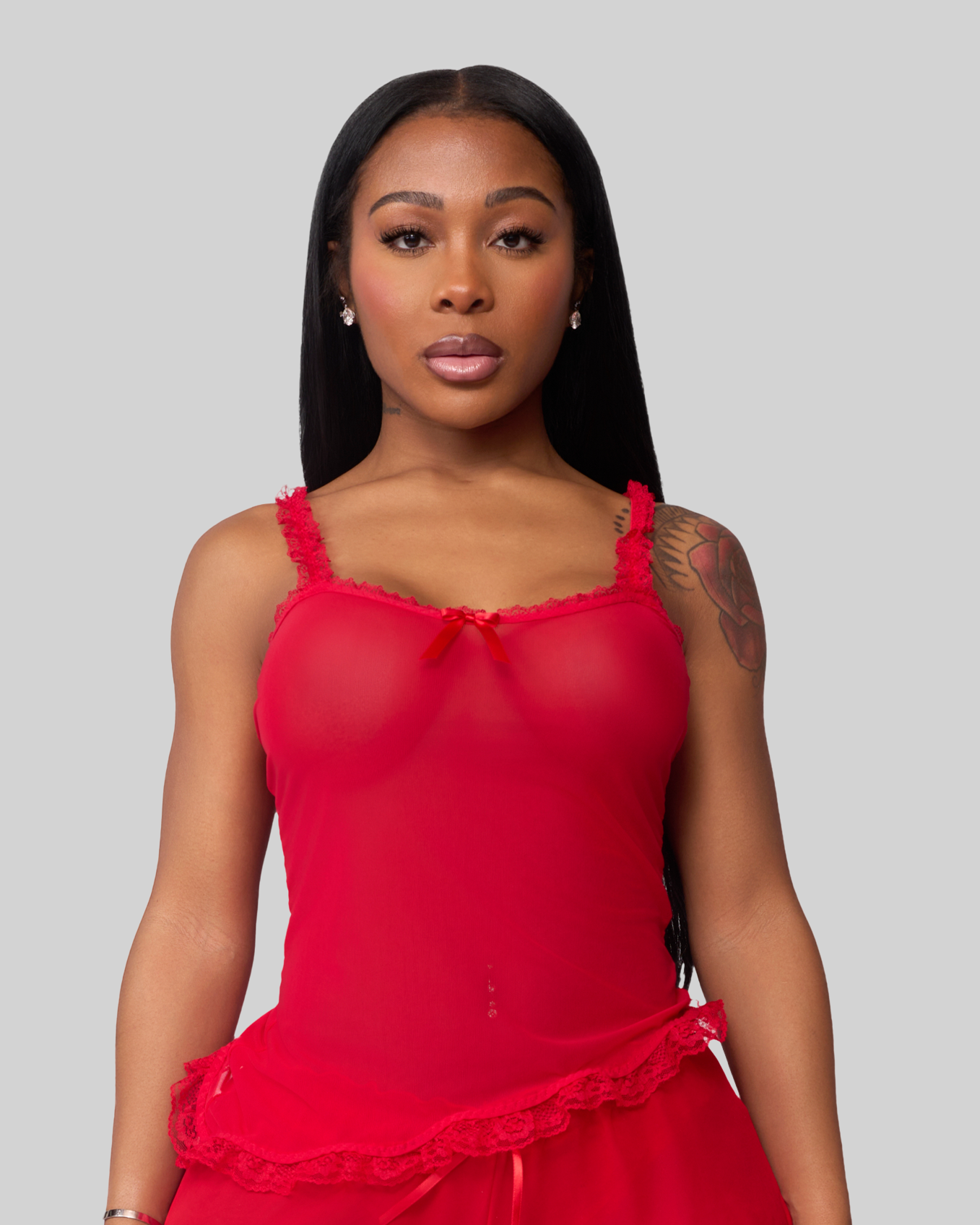 LOVE ME NOT SCALLOPED MESH TOP (CHERRY)
