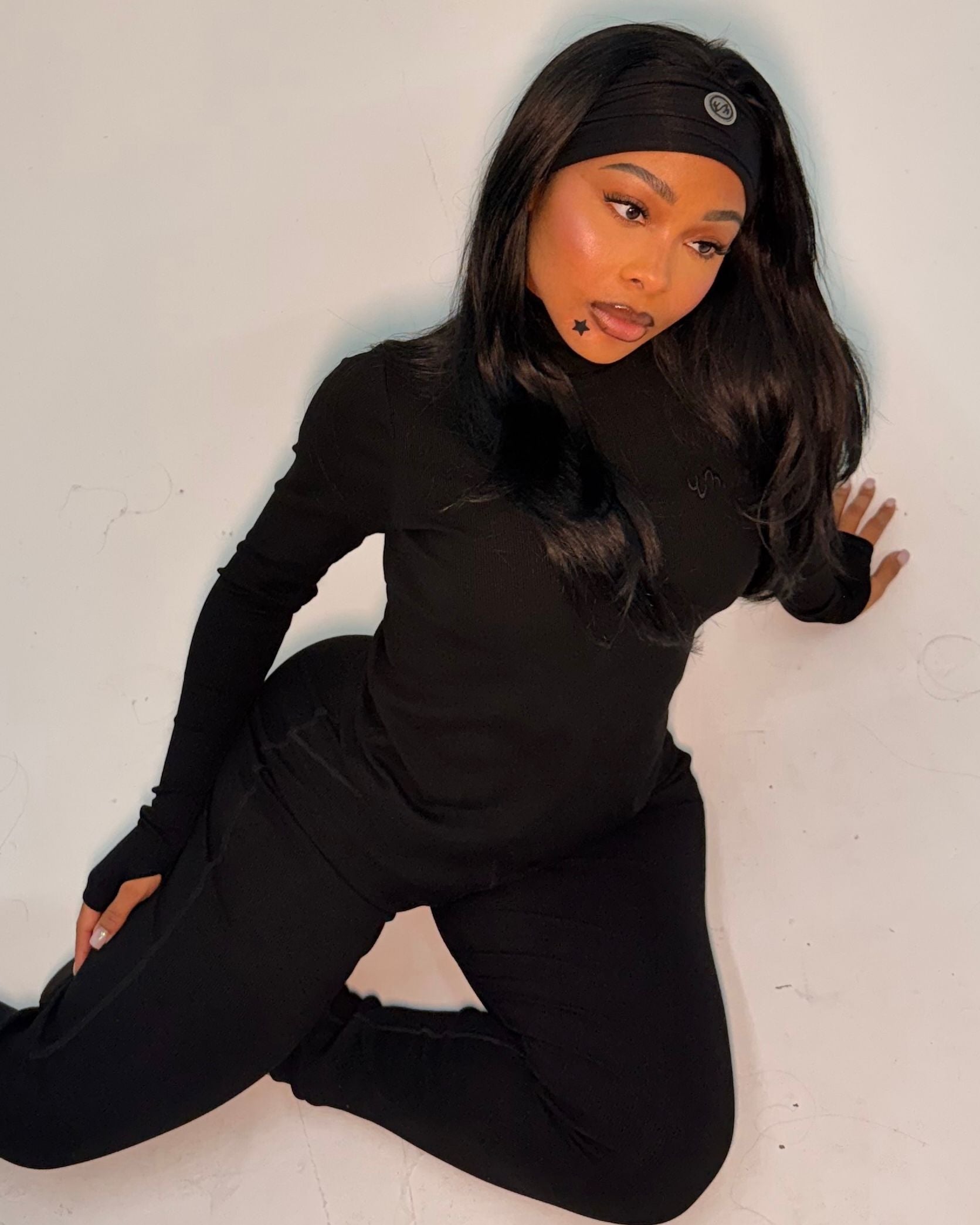 BASICS RIBBED TURTLE NECK (BLACK)